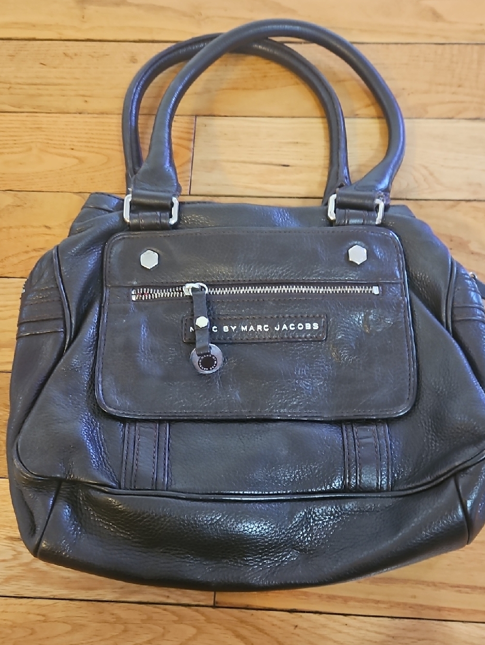 Marc Jacobs Black Leather Tote with Pink Printed Interior 100% Cow Leather